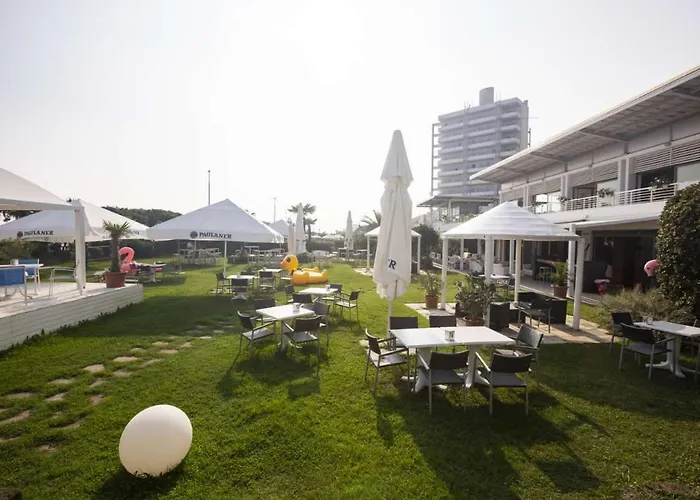Apartamento Marila 6 *