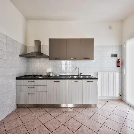 Jesolo, Terrazza Vicino Al Mare, 6 Posti Letto * Lido di Jesolo